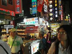 -六合夜市