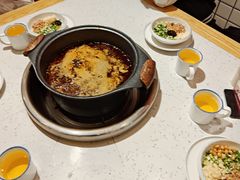 经典红锅-佬缸炮江湖川菜(玉林店)