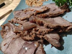 -衡哥肉铺