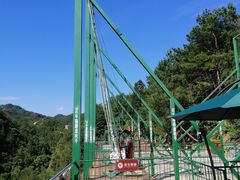 -玻璃桥景区石牛寨