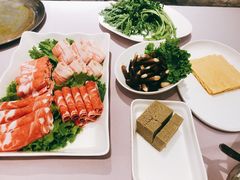 鼎鼎香经典羊肉组合-鼎鼎香·港式火锅(北京SKP店)