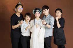 -盘子女人坊古装写真摄影(厦门总店)