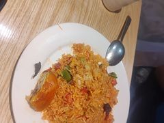 -滋味满屋美食坊(上海街店)
