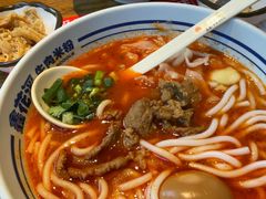 -鑫花溪牛肉米粉(印象水街都心荟店)