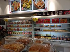 面包甜点陈列柜-太原面食店(解放路店)