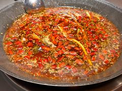 -吃城都·鱼蛙火锅(西玉龙街店)