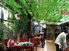 大堂-阿鹏故事云南野生菌火锅(人民路店)