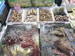 -拉威海鲜市场