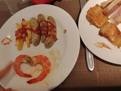 -天伦松鹤大饭店·欣妮咖啡