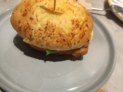 -必胜客(漕宝路店)