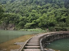 -芦茨金富饭庄·25年老字号·专做稻草鸡