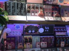 -4iNLOOK美瞳店(中山公园龙之梦店)