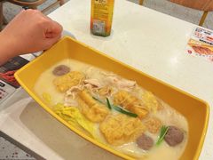 -谭仔米线(皇庭广场店)