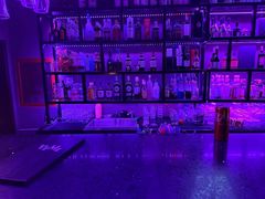 -vimi便利店酒吧