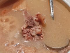 -佬麻雀·剁椒鱼头(京基KK One店)