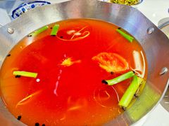 -王奋斗贵州酸汤牛肉火锅
