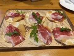 -LENBACH兰巴赫西餐啤酒坊(大连东港店)