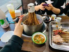 -三番火辣串串香(总店)