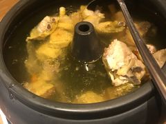 -云海肴·汽锅鸡·云南菜(天山百盛优客店)