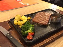 -必胜客(华南摩尔店)