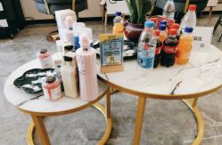 -V8潮牌·接发烫染连锁