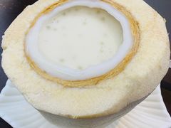 椰青西米露-味友味港印记(厦门集美银泰百货店)