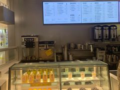 -喜茶(杭州滨江宝龙店)