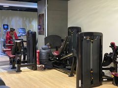 -一兆韦德健身(张杨路店)