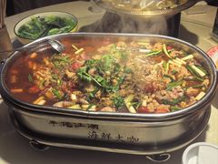 -牟记江湖特色重庆菜鱼蛋青蛙黄鳝海参(巴南区鱼洞鲁能店)