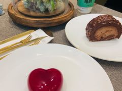 -法桐蛋糕·手作面包(万达公馆店)
