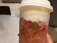 -喜茶(北京华贸购物中心店)