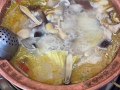 -阿婆情腊排骨火锅(金虹路店)