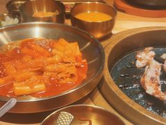 -韩香阁烤肉·烤活鳗(宽厚里店)