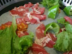 -鑫海汇海鲜烤肉火锅自助(七彩城店)