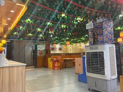 -刘小亮东北铁锅炖(金楠天街第六分店)