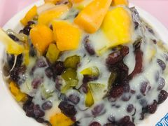 红豆炼乳刨冰-梁子刨冰王&梁小糖(王顶堤店)