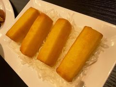 顺德炸鲜奶-彩丰楼中餐厅·早茶·点心·粤菜(海口华彩洲际酒店)