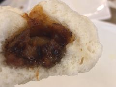 蜜汁叉烧包-点都德(汇点楼店)