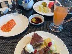-圣丰索菲特·2 On 988 Café 自助餐厅
