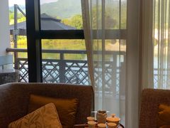 靠窗位-桃源咖啡厅(武夷山大红袍山庄店)