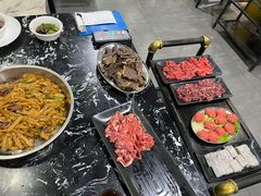 -牛一煲美食(江高店)