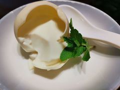 杏仁豆腐-方砖厂69号炸酱面·烤鸭(前门鲜鱼口店)