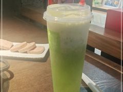 -奈雪的茶(湖滨银泰in77C区PRO店)