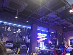 -SFC上影影城(临平店)