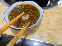 蘸料油碟-石灰市毛记烧鸡公(解放碑店)