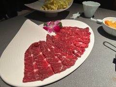 -左庭右院鲜牛肉火锅黑金店(陆家嘴中心店)