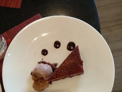 -WOLFGANG PUCK KITCHEN & BAR(迪士尼小镇店)