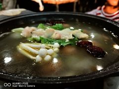 -椿记烧鹅(叠彩店)