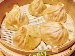 纯蟹粉小笼-蟹榭(静安寺晶品商场店)