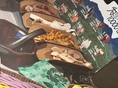 -芸山季·云南山珍菌火锅(人民广场来福士店)